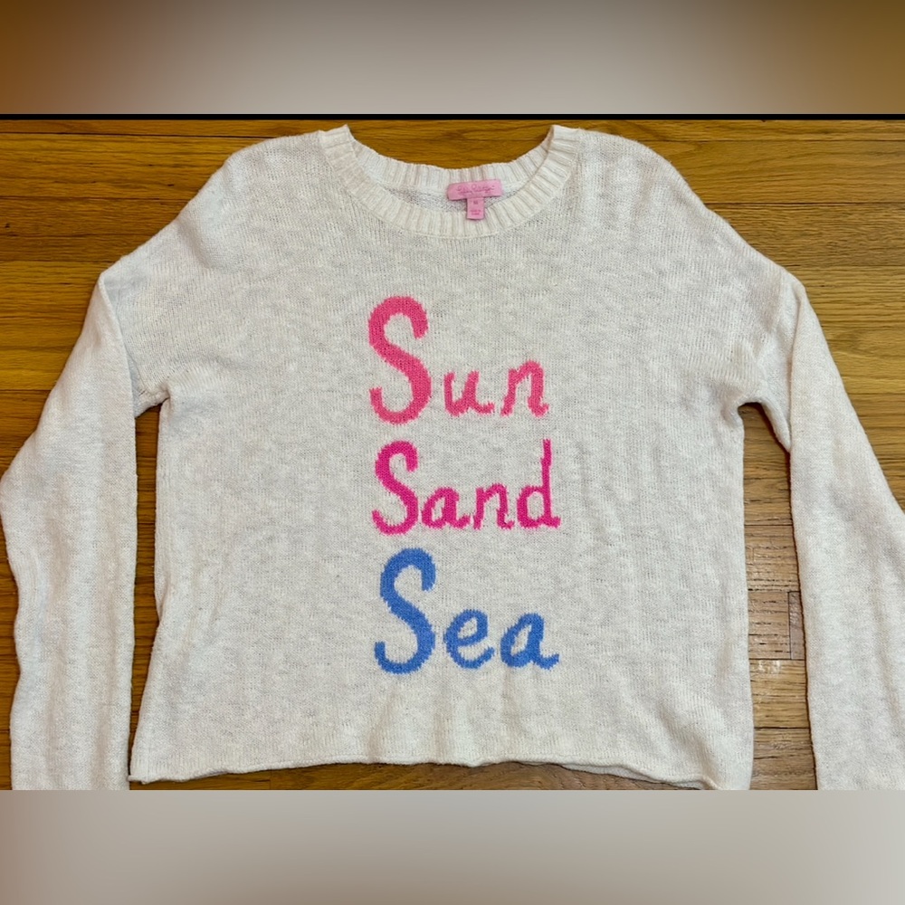 Lilly Pulitzer Medium ‘Sun, Sand Sea’ Women's White Sweater minor piling picture